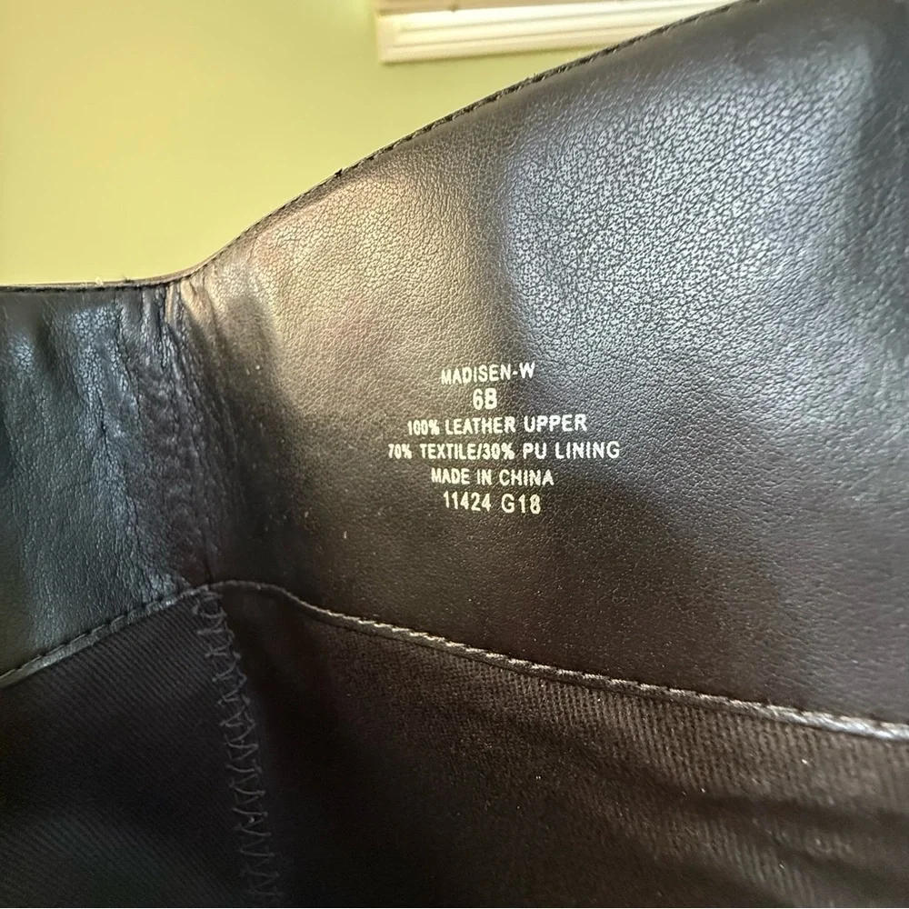 Like New Ralph Lauren Madisen leather riding boots moto woman 6B almond toe